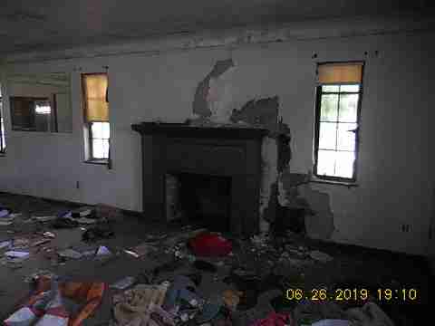 13661 Cloverlawn (4)_m.jpg